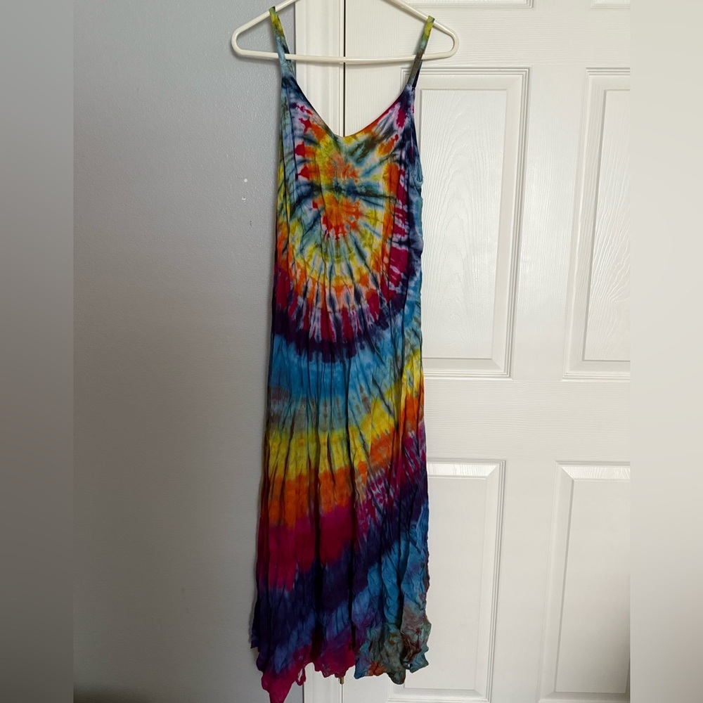 Tie-Dye V-Neck Maxi Dress - Multicolor